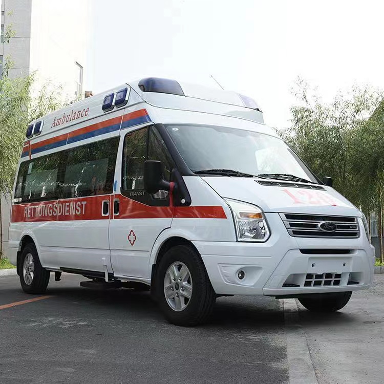 新华镇行动不便者长途救护车租赁:安全转运的核心注意事项